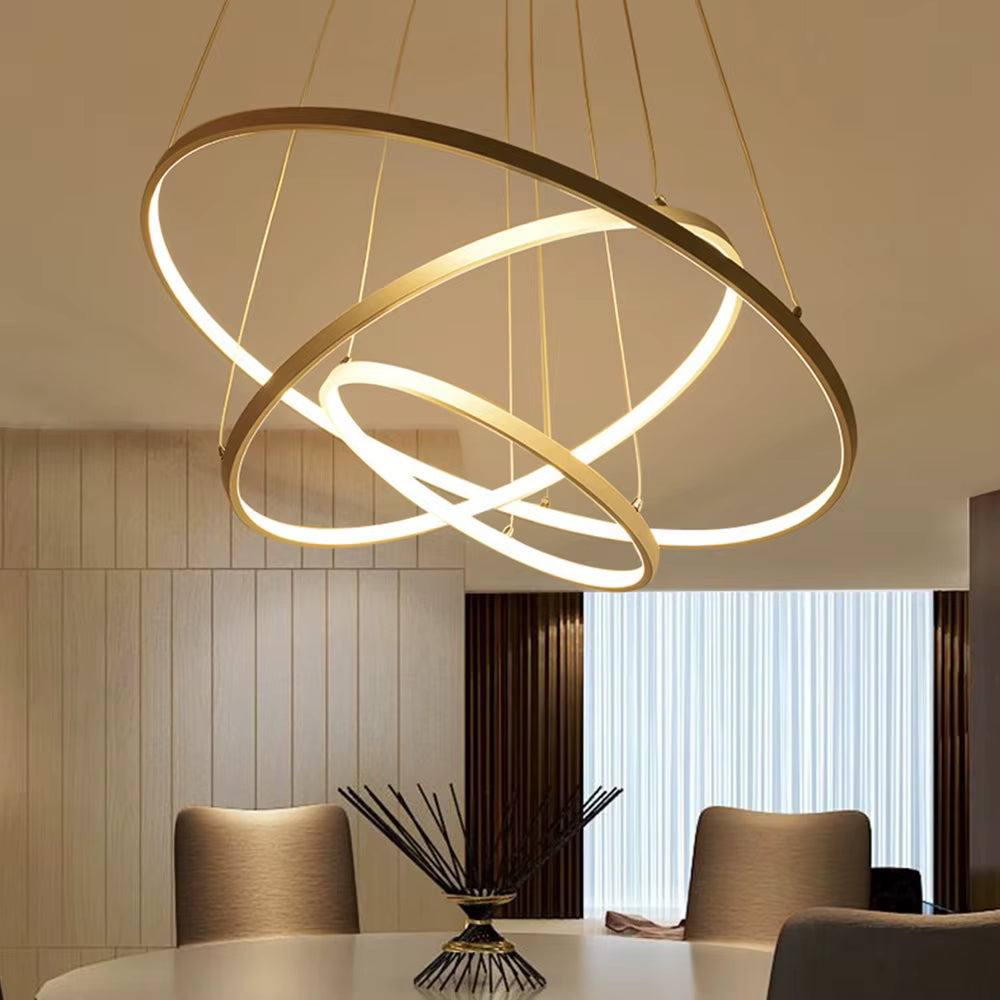 Lustre moderne LED design anneaux dorés
