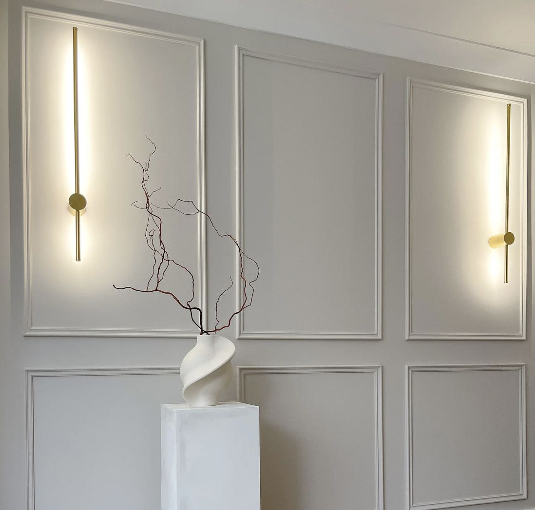 Applique Murale Design en Laiton – Éclat Minimaliste