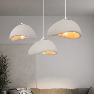 Suspension design organique effet pierre blanche