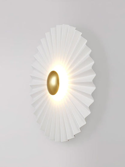 Appliqué Murale Ronde "Soleil Plissé" - Sun Fan Wall Light