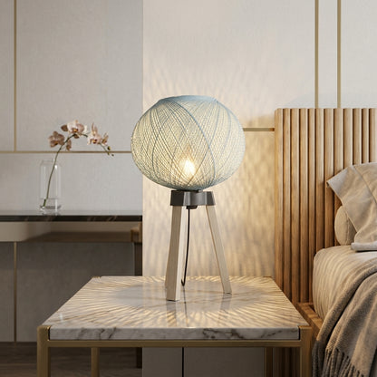 Lampe de table tripode à abat-jour en fil tressé
